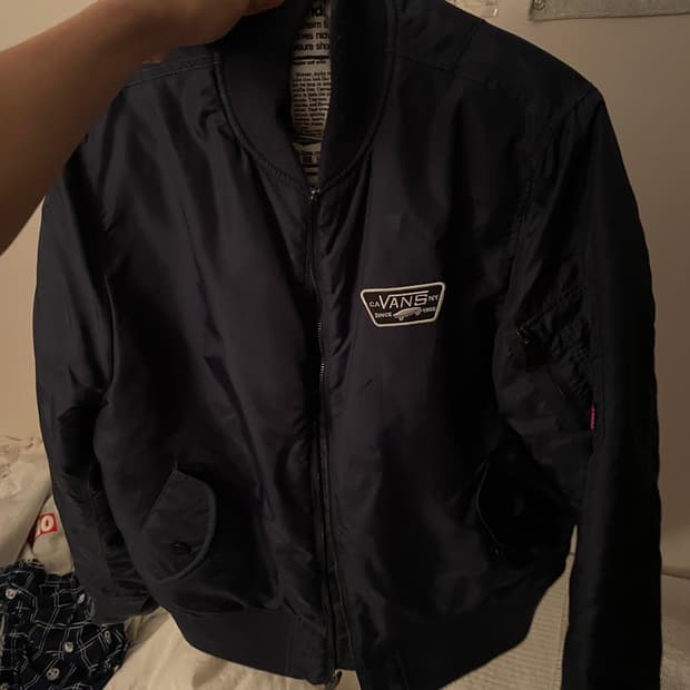 반스 봄버자켓