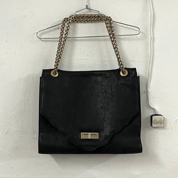 발망 2011 데카르넹 체인 레더백