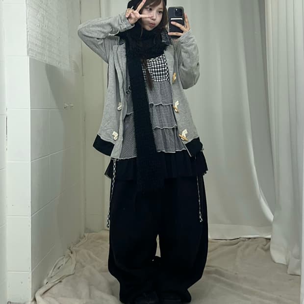 무채색 블랙 너드 체크 러힙 코디세트