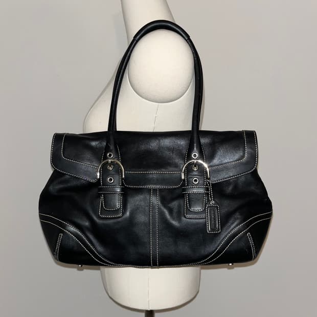 📦 2000y2k Coach Allblack shoulder bag