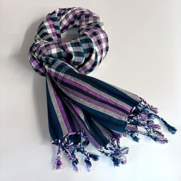 체크 스트라이프 코튼 태슬 머플러 