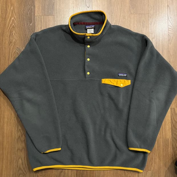 파타고니아 헤비웨이트 신칠라 그레이/옐로우 XL 사이즈