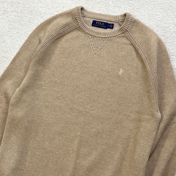 폴로 오트밀 레글런 니트 맨투맨