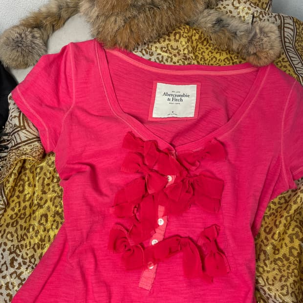 아베크롬비 리본 반팔티