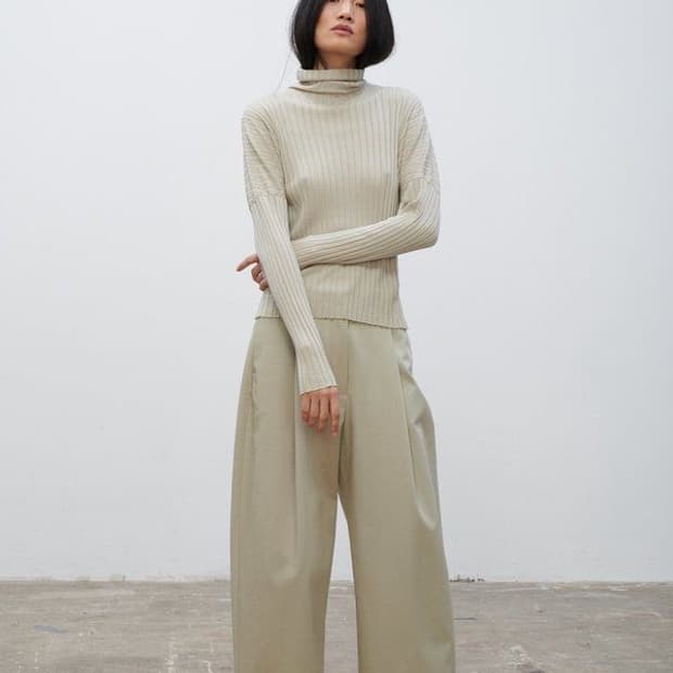 스튜디오 니콜슨 도르도니 dordoni 본 색상