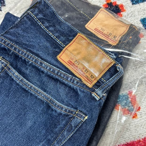 (새상품,중고 일괄) 레졸루트 711 31x32