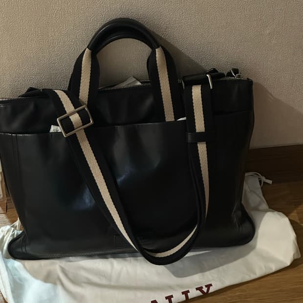 발리 (BALLY) 티간 브리프 케이스