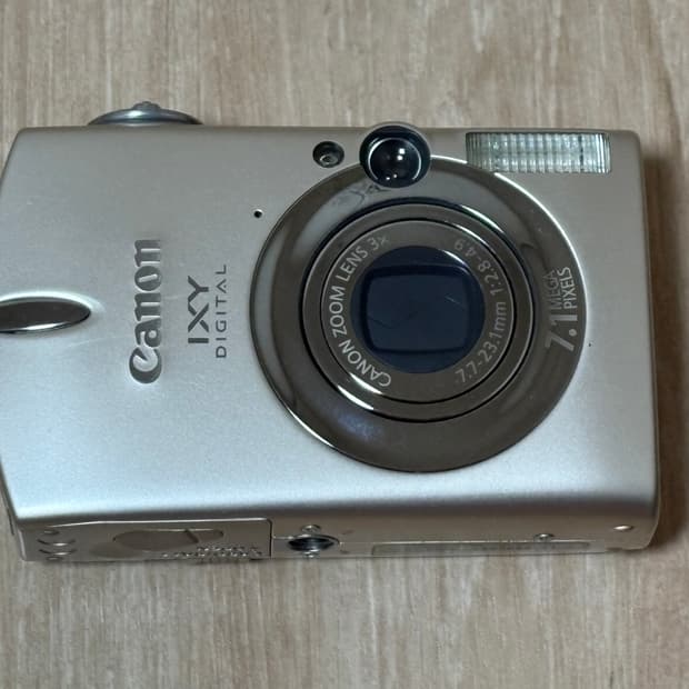 ixus 750 익서스 750 ixy 700 익시 700 판매합니다!