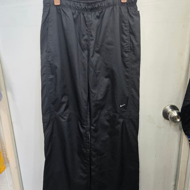 L,100) NIKE 나이키 바지! 허리 전체 고무줄! 밑단지퍼 있어요