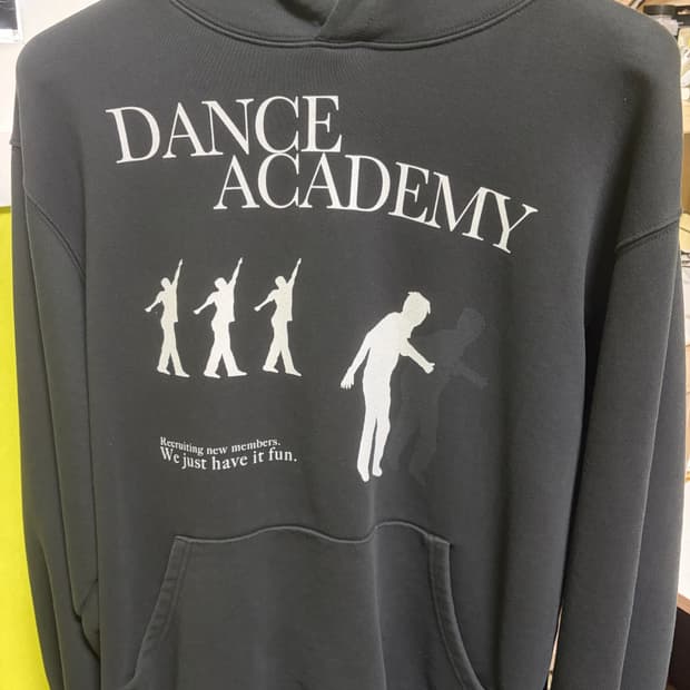 Tcm 후드티 팔아요