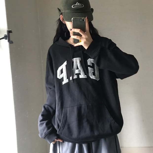 갭 블랙 오버핏 후드티