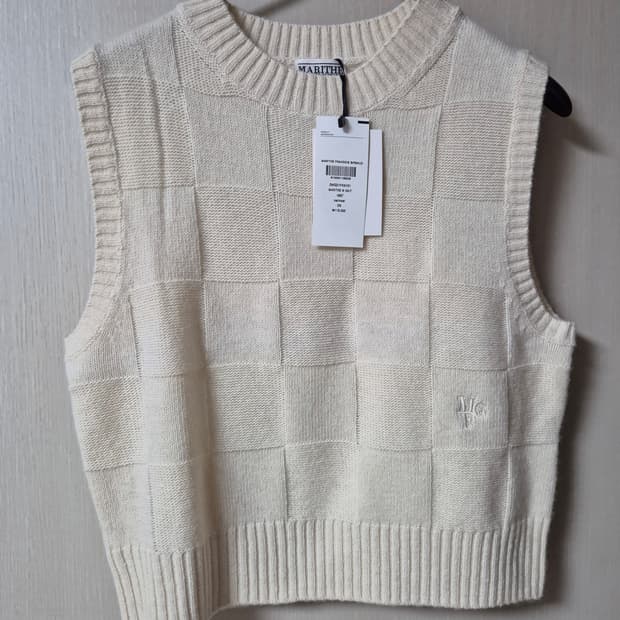 (새제품) 마리떼 프랑소와저버 니트 베스트