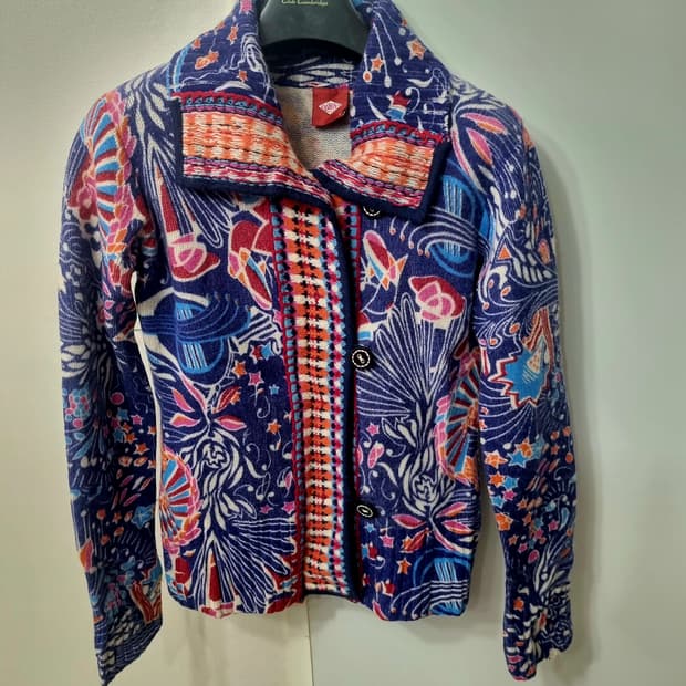 오일릴리 정품 니트자켓 