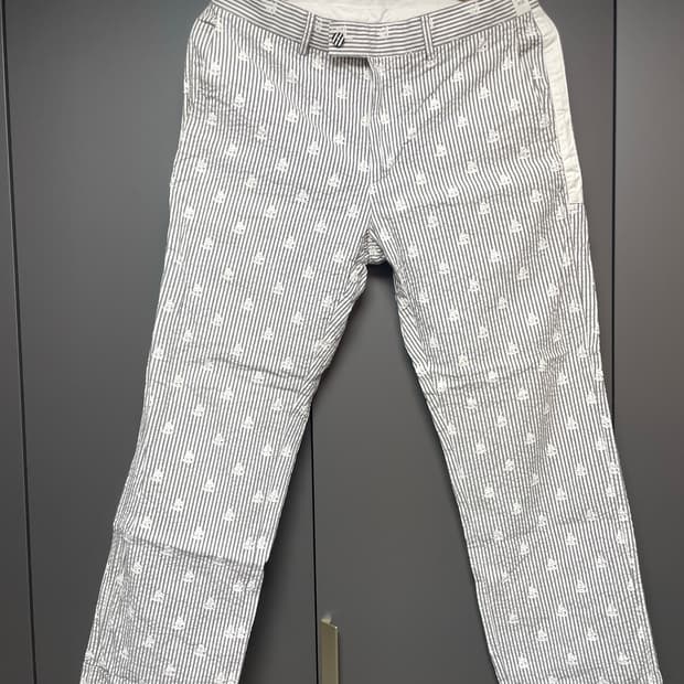 톰브라운 코에 팬츠