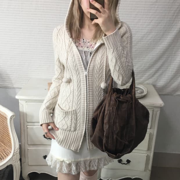 ivory winter snow hood pocket knit zip-u