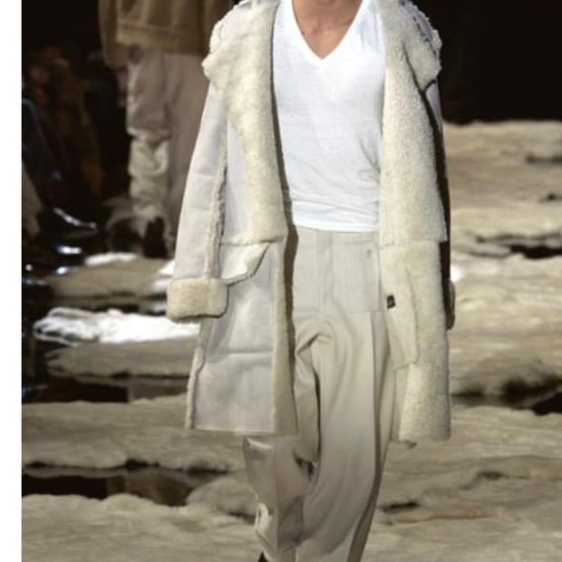 구찌 무스탕 Gucci FW 2002 Menswear 콜렉션 상품