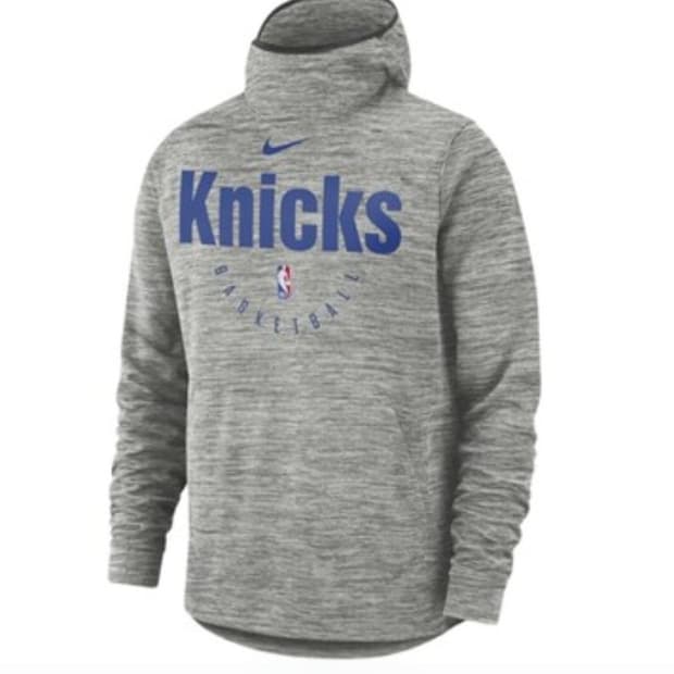 [110]나이키 뉴욕 닉스 스포트라이트 풀오버 후드티