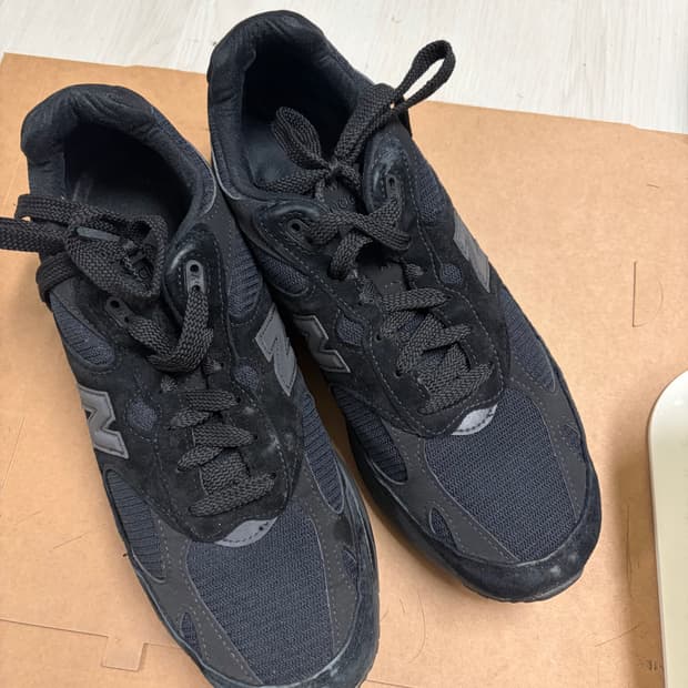 993 트리플 블랙 11D