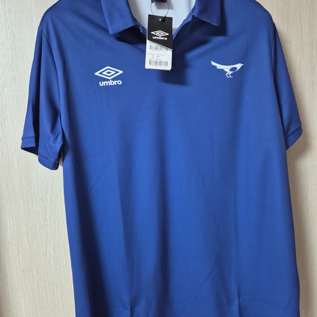 (새제품) 엄브로 성남FC 반팔 유니폼 카라 티셔츠 100