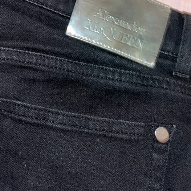 알렉산다맥퀸 남자스키니진 허단40