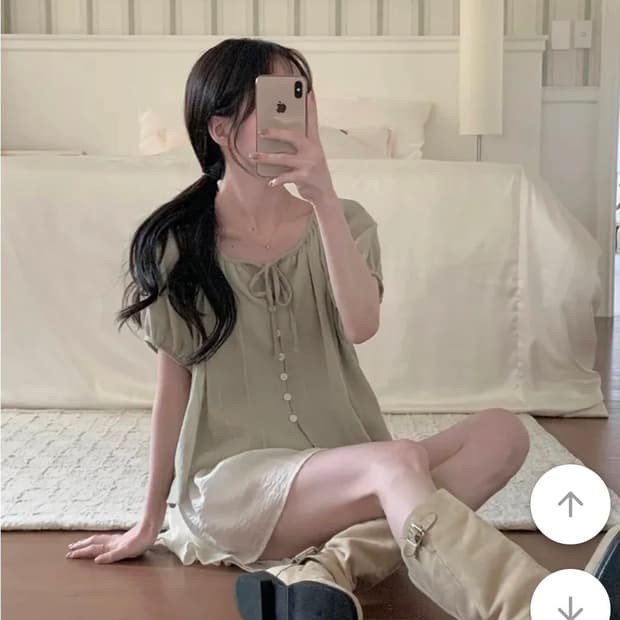 미니포에 메론소르베 반팔 블라우스