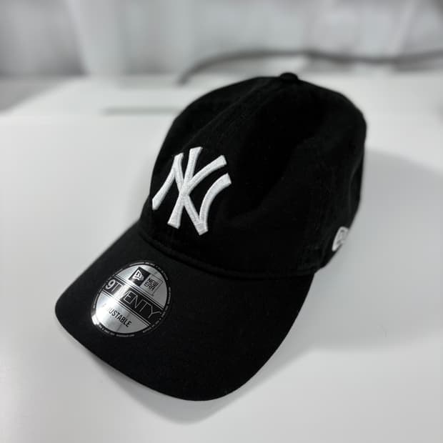 [해외] 모마 뉴에라 볼캡 블랙