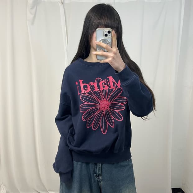 Mardi Mercredi Navy Sweatshirt