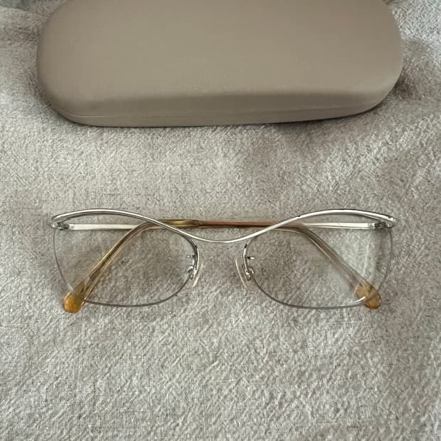 하쿠산메가네 백산안경 반무테 안경