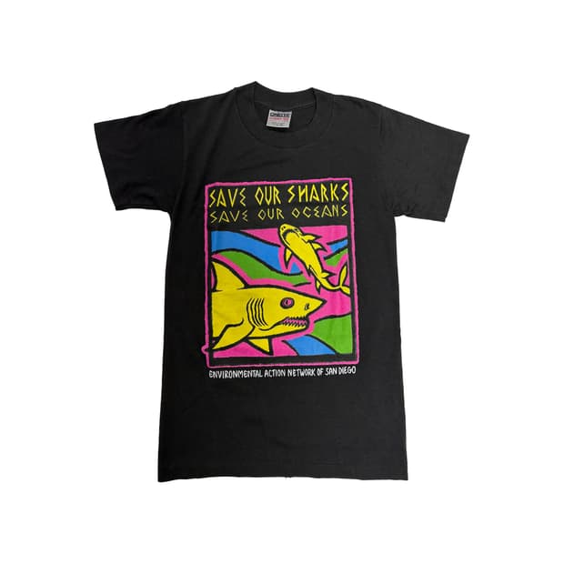 90s Save our Sharks shirt