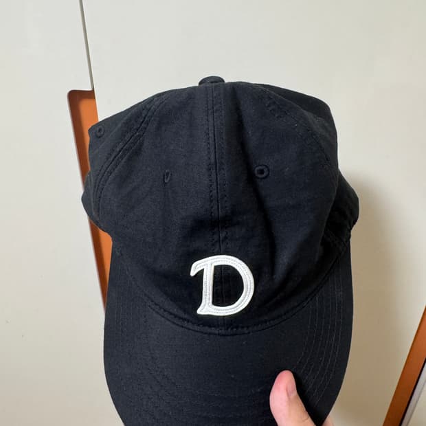 테프스토어즈 모자 d로고 L사이즈