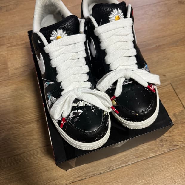 피스마이너스원 x 나이키 에어포스 로우 1 파라노이즈 1.0 300사이즈