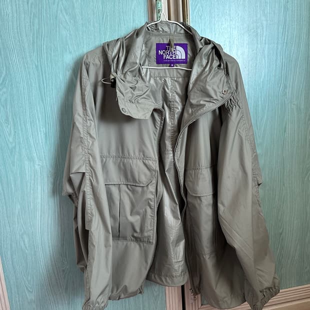 노스페이스 퍼플라벨 퍼텍스 퀀텀 마운틴 윈드 자켓 세이지그린 판매합니다.