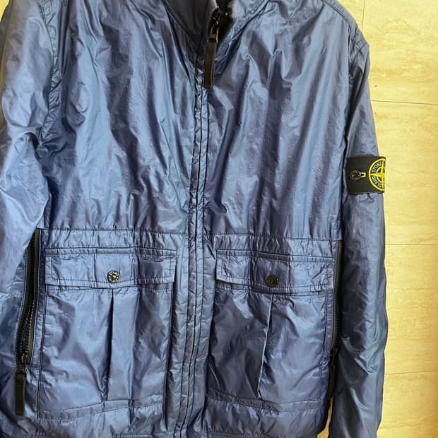 스톤아일랜드 바람막이