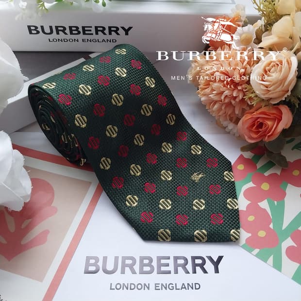 버버리 실크 그린 도트 패턴 넥타이 9.9cm S~A+등급 K2510
