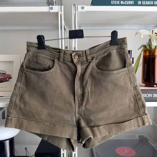 아메리칸 어패럴 데님 숏팬츠 (카키 / Made in USA)