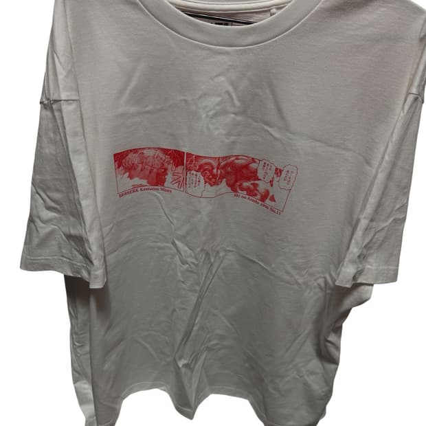 유니클로 베르세르크 콜라보 2xl