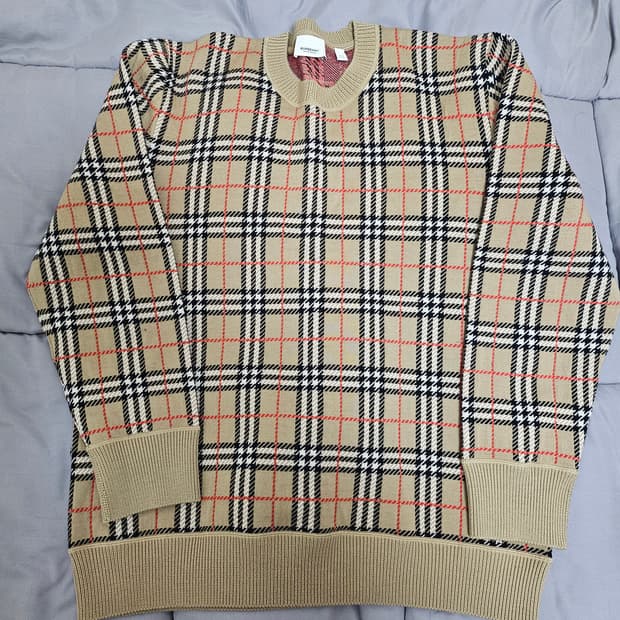 버버리 니트xxl 110사이즈