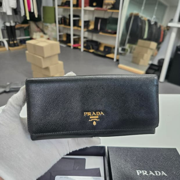[정품] 프라다 사피아노 장지갑