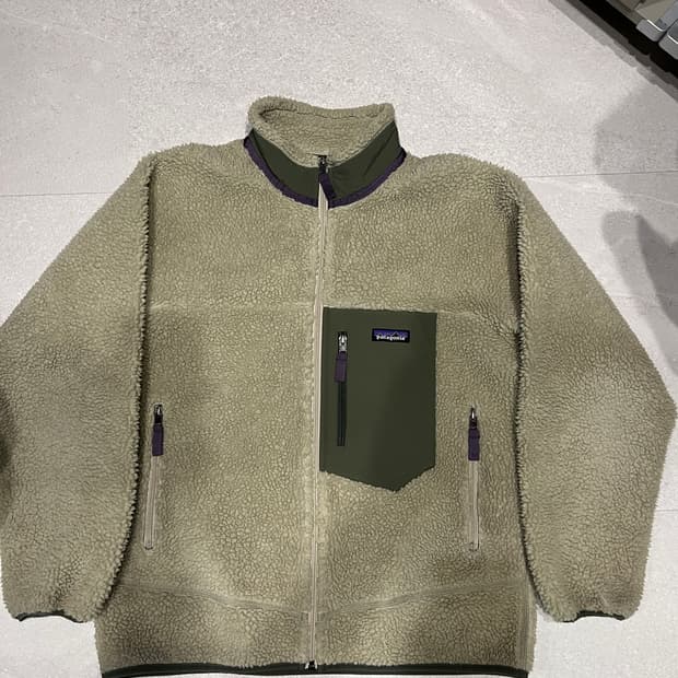 파타고니아 레트로x 펠리컨 M