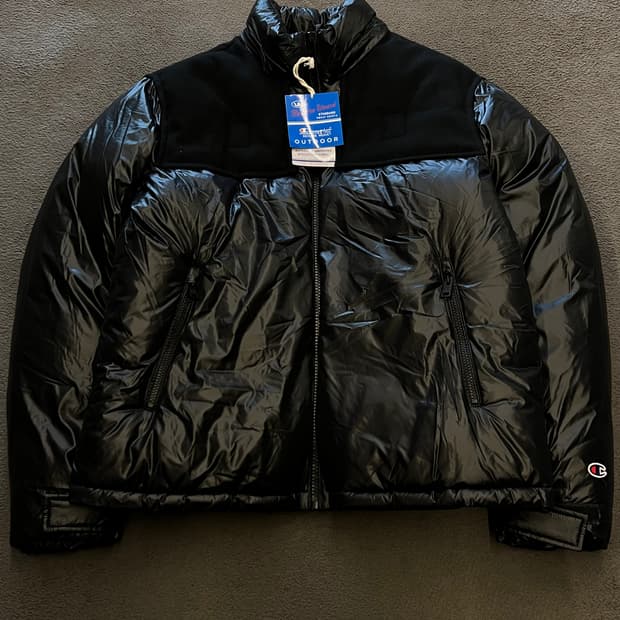 챔피온 아웃도어 패딩 새상품 처분 