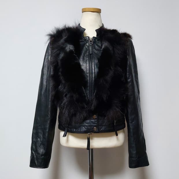 로보(ROBO) 천연 양가죽 폭스 퍼 숏자켓(66)

