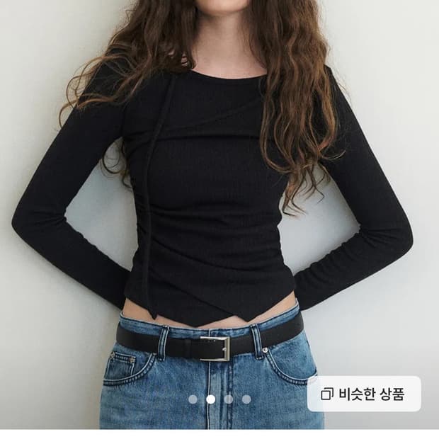 에트몽 레이어드 홀터 스트랩 티셔츠 블랙 FREE