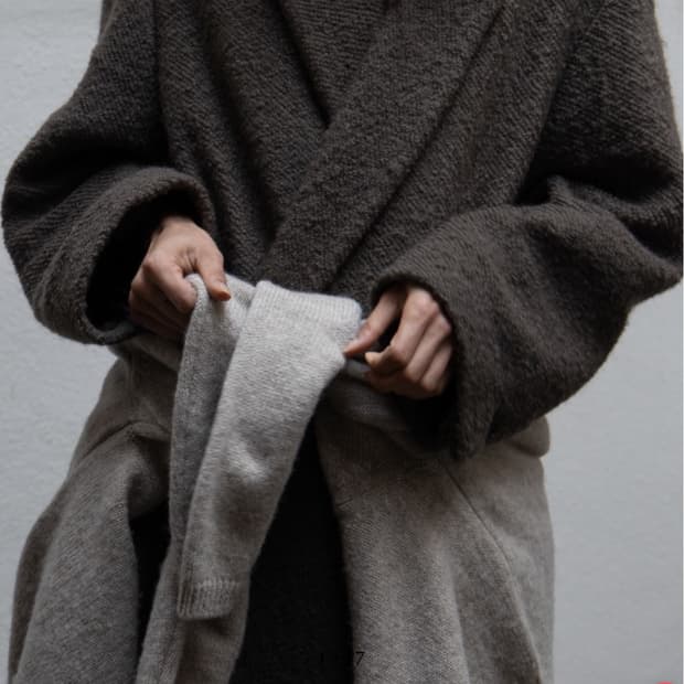 새상품)오브헤덴 알파카 더블 롱코트 블랙