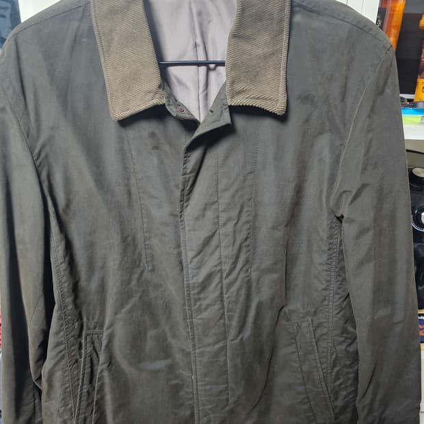 시리즈 트렌치코트 100사이즈 상태좋음