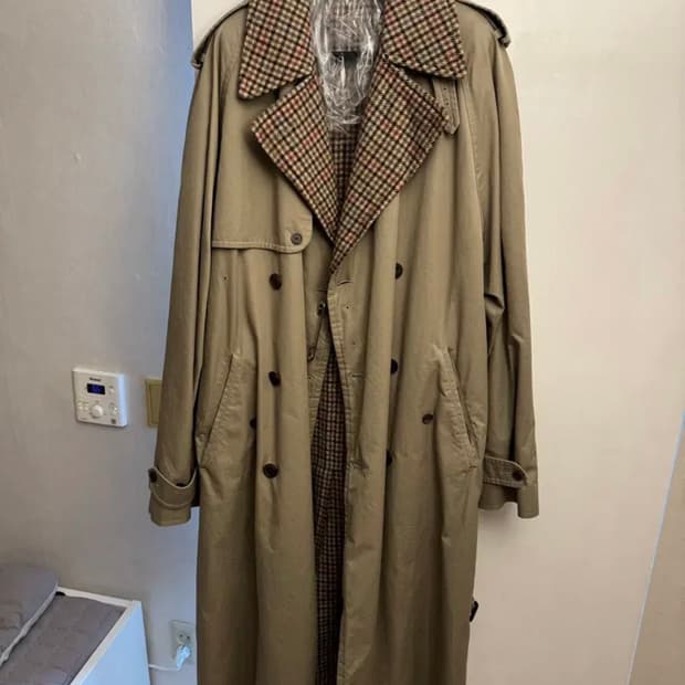 발렌시아가 코트