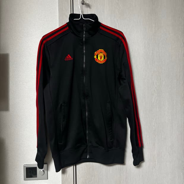 아디다스 맨체스터 유나이티드 맨유 축구 유니폼 블랙 레드 검빨 져지