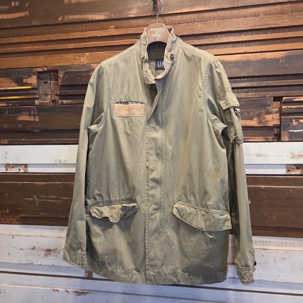 갭 밀리터리자켓