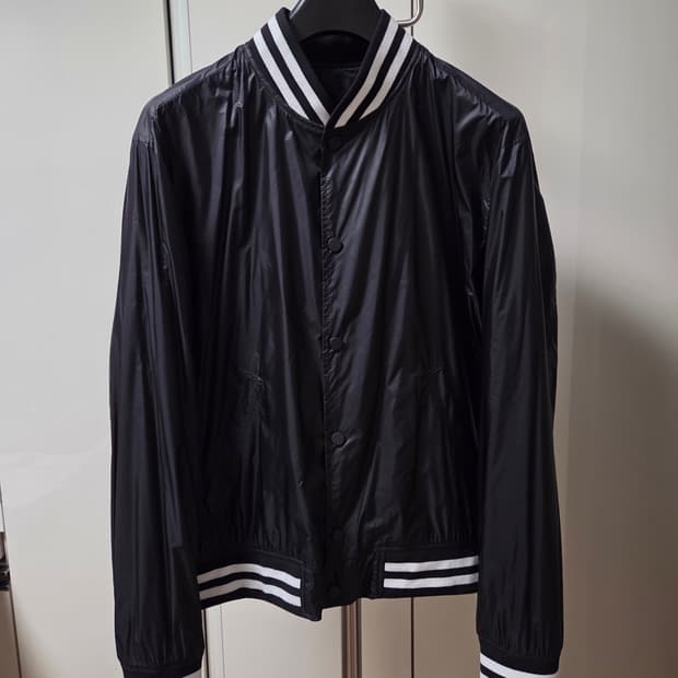 띠어리 Theory 나일론 바시티 자켓