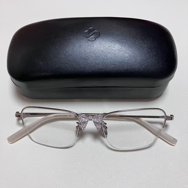 슈슈통 X 위민 안경