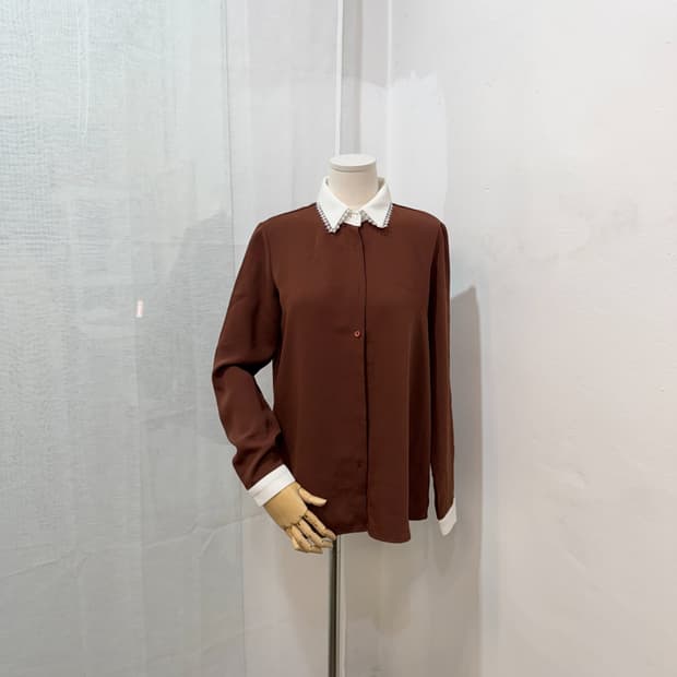 라운드레이스카라 브라운 쉬폰긴팔블라우스 773